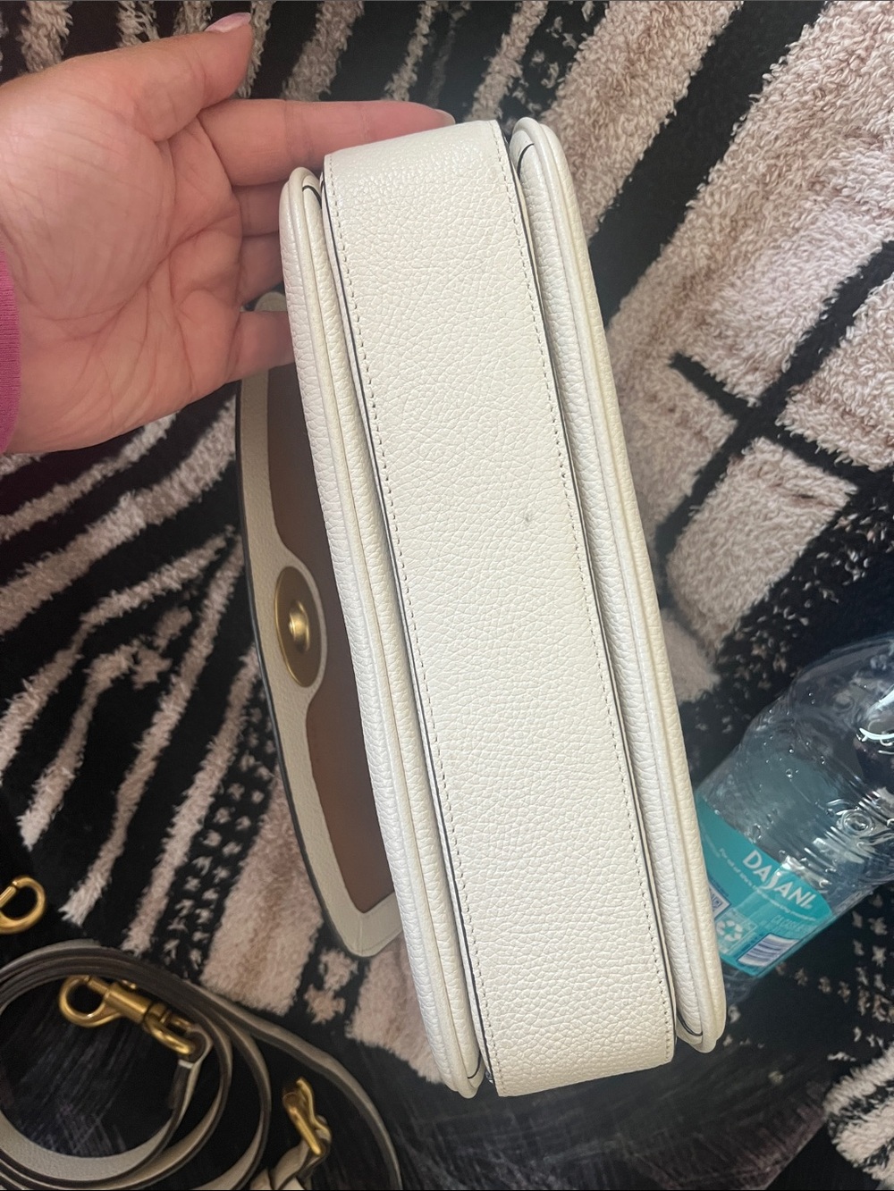 Coach Cream Leather Top-Handle Satchel with Gold Hardware - Picture 9 of 13